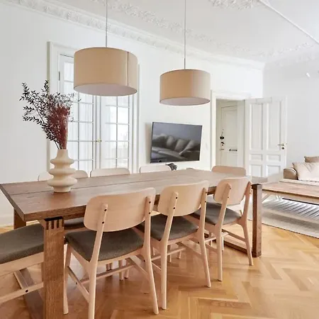 2br Oasis In The Heart Of Cph